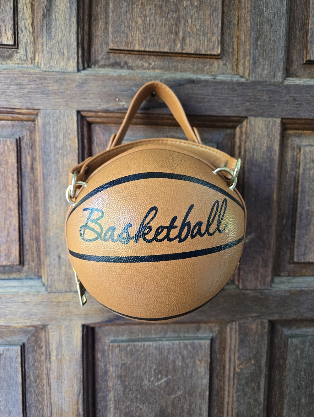 Novelty Basketball Purse - Picture 3 of 6